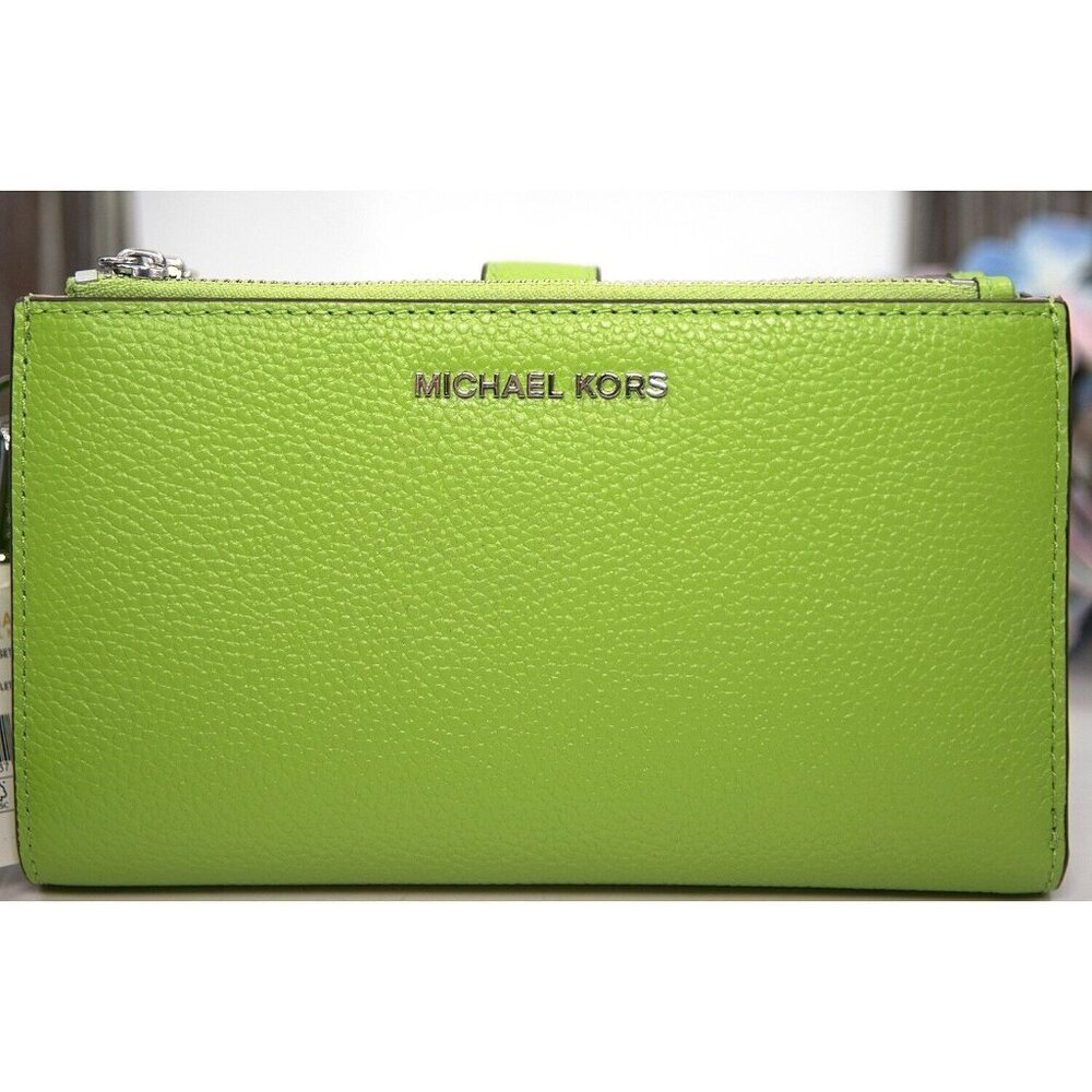 Michael Kors Pear Leather Adele Logo Double Zip Phone Wristlet NWT - Picture 2 of 5